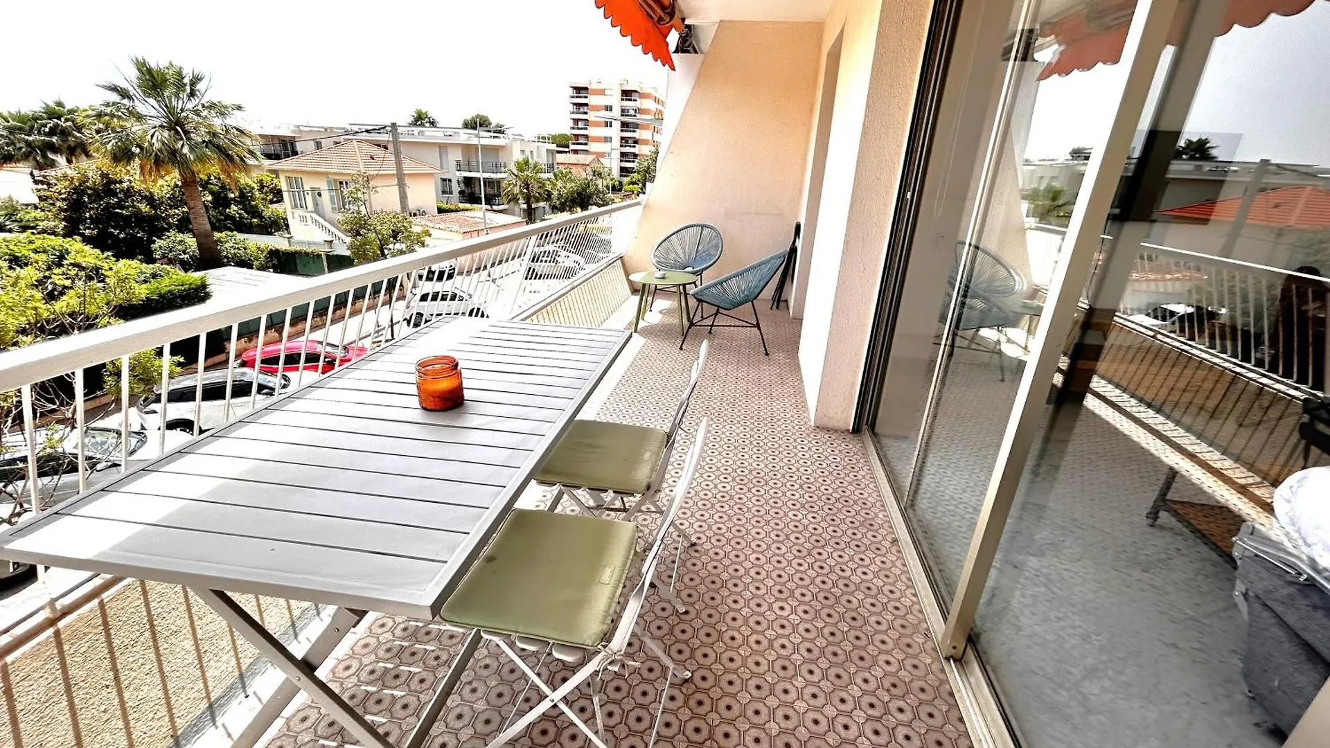 Superbe Studio, 200 M De La Mer, Climatise Avec Terrasse Et Parking Prive Cagnes-sur-Mer 0*,
